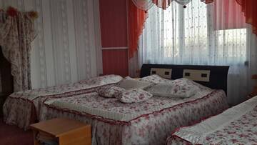 Фото номера Семейный номер с ванной комнатой вне номера Дома для отпуска Агроусадьба Вероника г. Borisovo 4